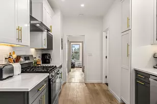 566 Proctor Ave, Revere, MA 02151 - Photo 6