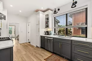 566 Proctor Ave, Revere, MA 02151 - Photo 4