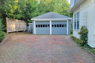 18 Tappan Rd, Wellesley, MA 02482 - Photo 26