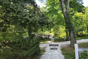 18 Tappan Rd, Wellesley, MA 02482 - Photo 2