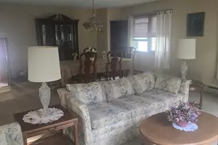 25 Flynt St, Palmer, MA 01069 - Photo 16