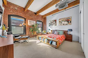 21 Wormwood St, Boston, MA 02210 - Photo 14