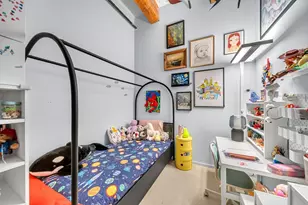 21 Wormwood St, Boston, MA 02210 - Photo 16