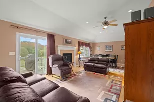 3085 Hunters Hill Dr, Dighton, MA 02715 - Photo 6