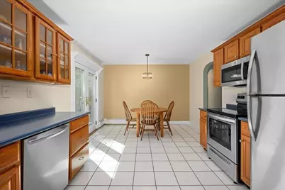 23 Ward St, Auburn, MA 01501 - Photo 8