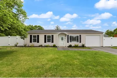 8 Viking Drive, Whitman, MA 02382 - Photo 2