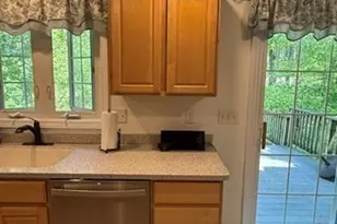 38 Lake St, Spencer, MA 01562 - Photo 6