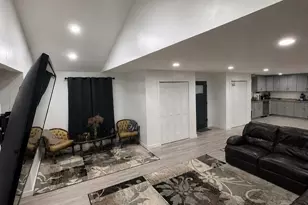 115 Berkshire Ave, Southwick, MA 01077 - Photo 10