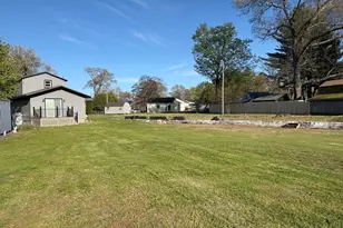 115 Berkshire Ave, Southwick, MA 01077 - Photo 4