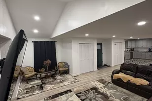 115 Berkshire Ave, Southwick, MA 01077 - Photo 10