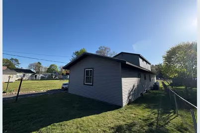 115 Berkshire Avenue, Southwick, MA 01077 - Photo 6