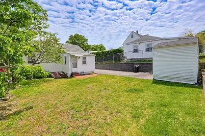 15 Becket St, Quincy, MA 02171 - Photo 2