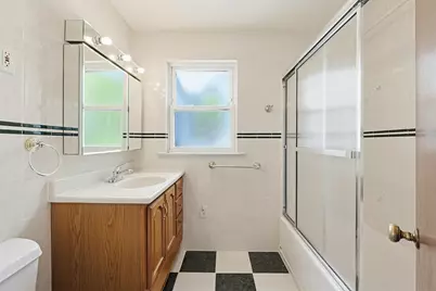 15 Becket St, Quincy, MA 02171 - Photo 12