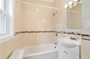 79 Derby St, Somerville, MA 02145 - Photo 8