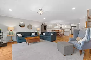 4 Eastern Point Dr, Shrewsbury, MA 01545 - Photo 18
