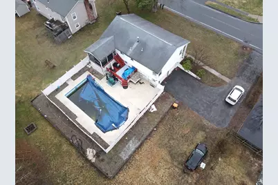 117 Silver St, Agawam, MA 01001 - Photo 24