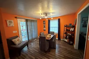 117 Silver St, Agawam, MA 01001 - Photo 12