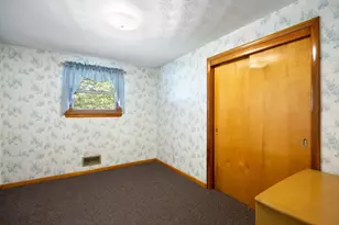 67 Manning St, Chicopee, MA 01020 - Photo 18
