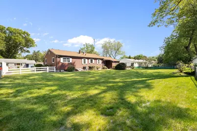 67 Manning St, Chicopee, MA 01020 - Photo 26