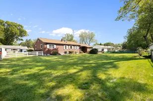 67 Manning St, Chicopee, MA 01020 - Photo 26