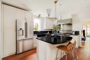 19 Day St, Somerville, MA 02144 - Photo 8