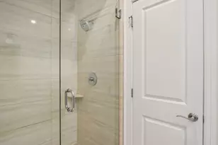 1471 Beacon St, Brookline, MA 02446 - Photo 12