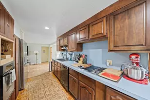 38 Popes Point Rd, Carver, MA 02330 - Photo 4