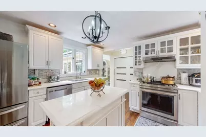 3 Viles Street, Weston, MA 02493 - Photo 8