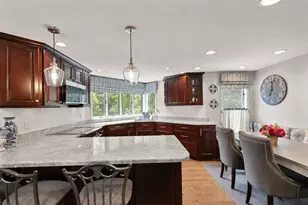 9 Perkins Ln, Lynnfield, MA 01940 - Photo 10