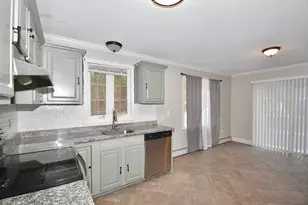 183 Jewett St, Springfield, MA 01129 - Photo 4