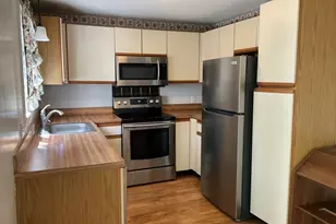 5 Meadowhill Ct, Easton, MA 02375 - Photo 4