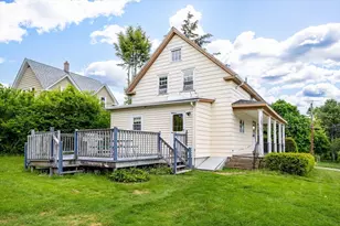 54 Charles St, Gardner, MA 01440 - Photo 32