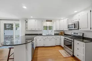 261 Whitney St, Northborough, MA 01532 - Photo 12