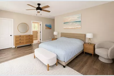 4 Clover Cir #B, Salisbury, MA 01952 - Photo 2