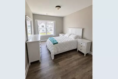 4 Clover Cir #B, Salisbury, MA 01952 - Photo 8