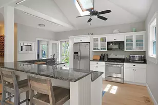 10 N Bog Rd, Edgartown, MA 02539 - Photo 10