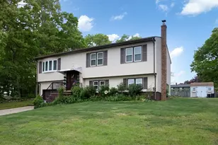 166 Stonehaven Rd, Fall River, MA 02723 - Photo 2