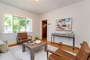 31 Loring St, Somerville, MA 02143 - Photo 4