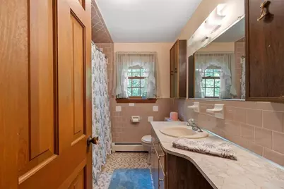 18 Cambridge Street, Chelmsford, MA 01824 - Photo 22