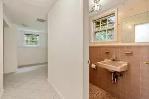 10 Radcliffe Rd, Weston, MA 02493 - Photo 34