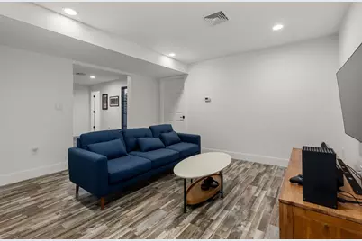148 Lexington St, Newton, MA 02466 - Photo 20