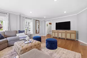 97 Taft St, Medford, MA 02155 - Photo 6