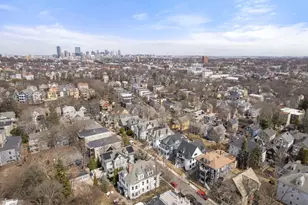 26 Adelaide St, Boston, MA 02130 - Photo 20