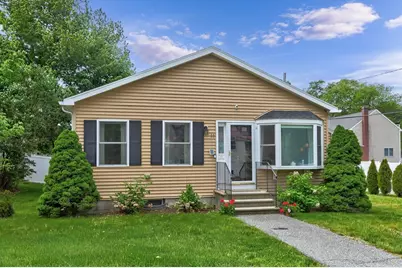 11 Rahway Rd, Burlington, MA 01803 - Photo 2