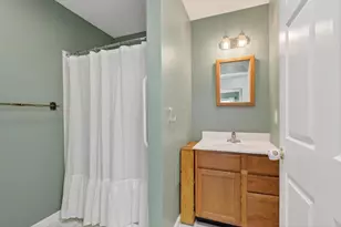 11 Rahway Rd, Burlington, MA 01803 - Photo 22