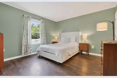11 Rahway Rd, Burlington, MA 01803 - Photo 16