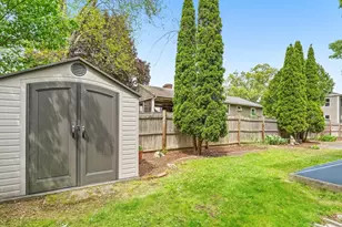 6 Hovey Ave, Natick, MA 01760 - Photo 32