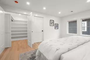 26 Adelaide St, Boston, MA 02130 - Photo 8