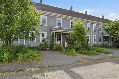 28 Winter St #28, Easthampton, MA 01027 - Photo 2