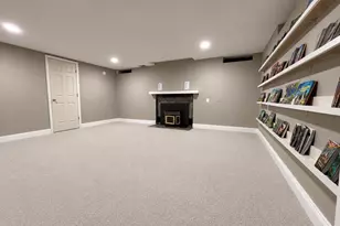 129 Elm St, Agawam, MA 01001 - Photo 34
